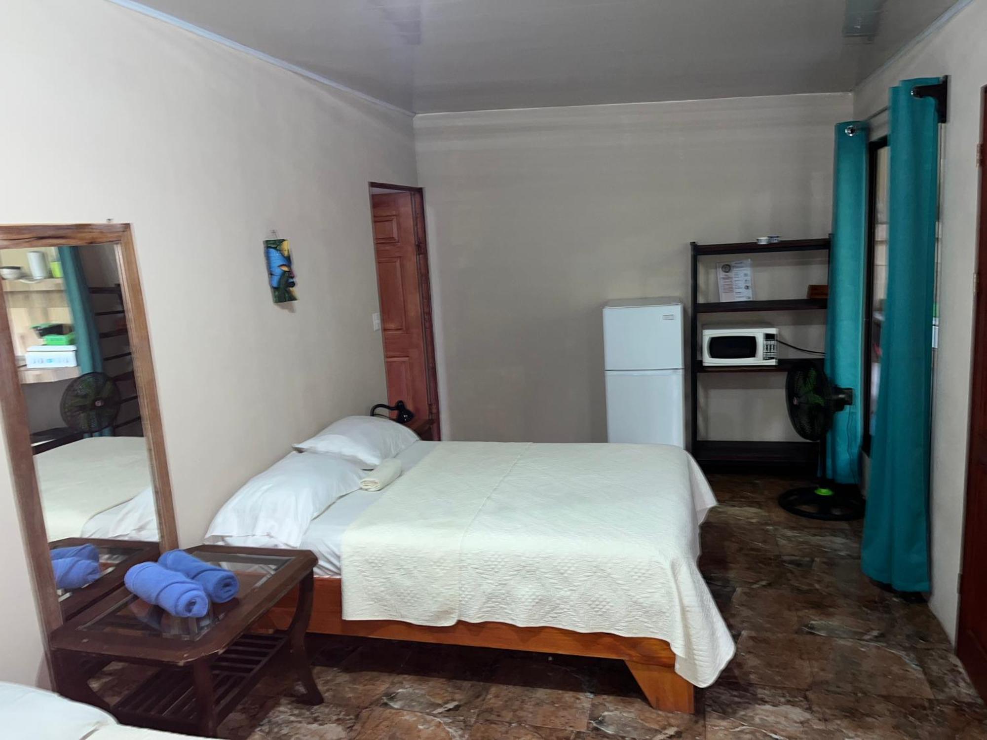 Casa Escondida Apartments مانويل أنطونيو المظهر الخارجي الصورة